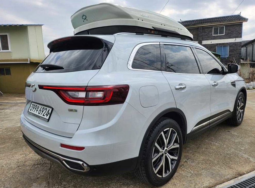 르노코리아(삼성) QM6 2.0 LPe RE 시그니처 2WD 사진 4
