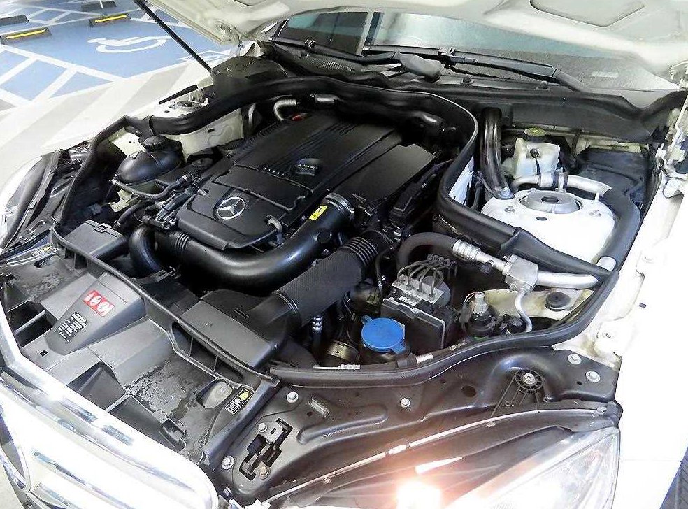 벤츠 E 클래스 E200 CGI 아방가르드 사진 19
