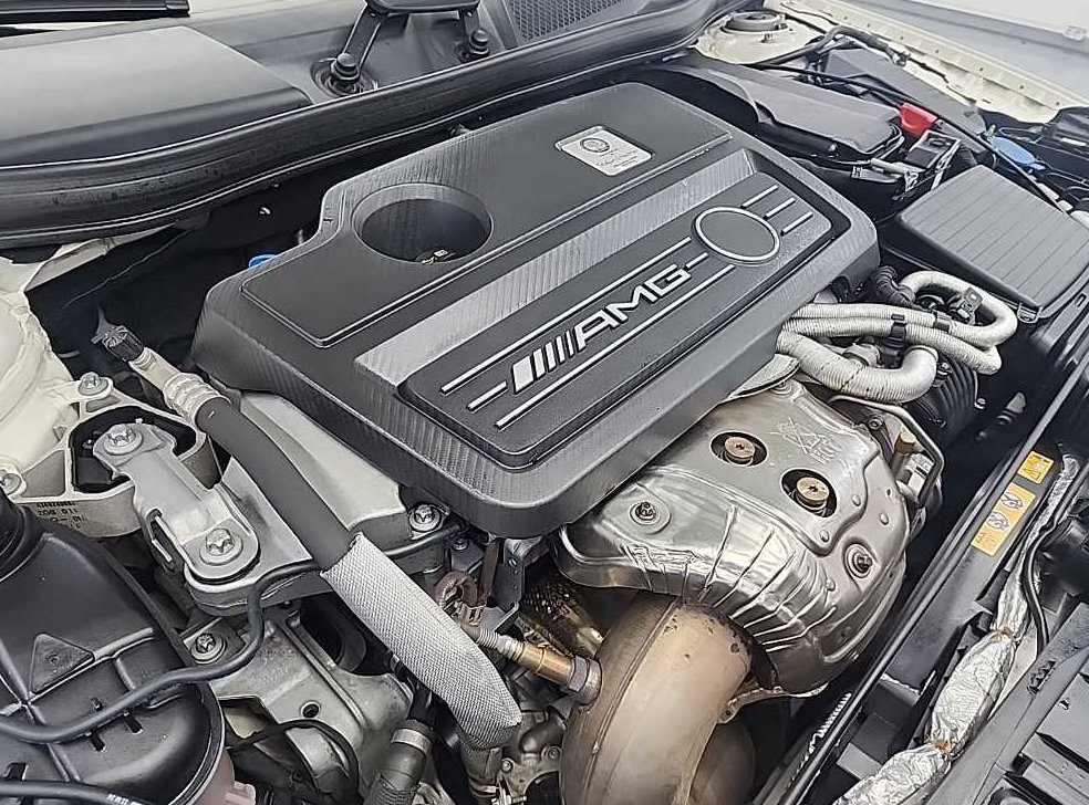 벤츠 GLA 클래스 GLA45 AMG 4MATIC 사진 6