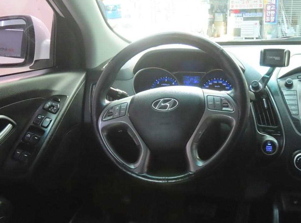현대 투싼 디젤(E-VGT)2WD 사진 18