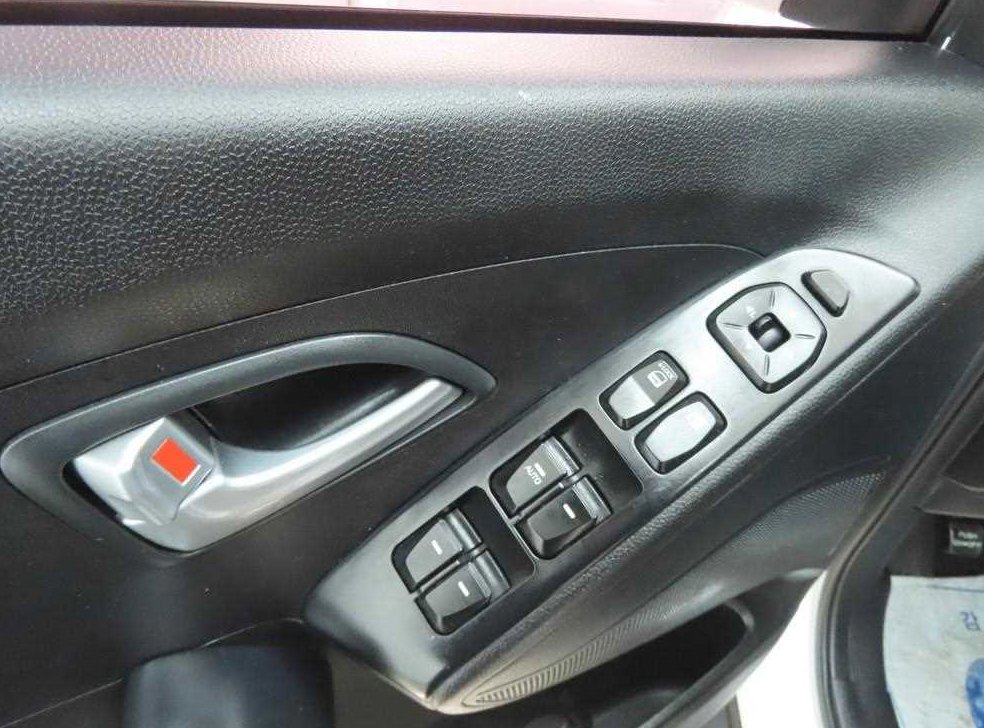 현대 투싼 디젤(E-VGT)2WD 사진 9