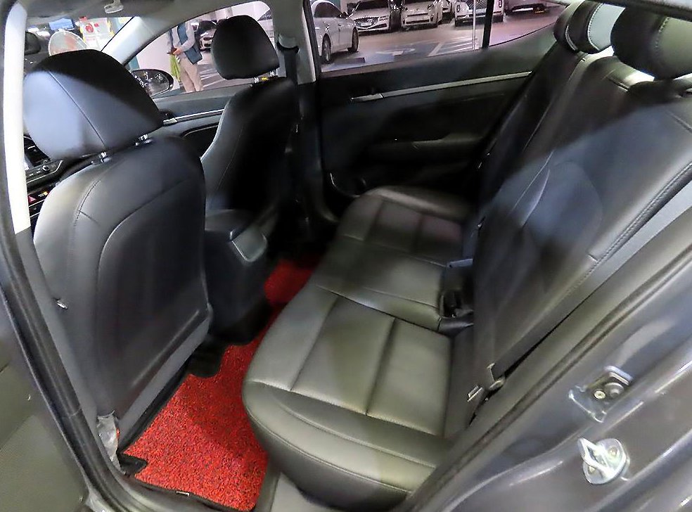 현대 아반떼 1.6 e-VGT 스타일 사진 7
