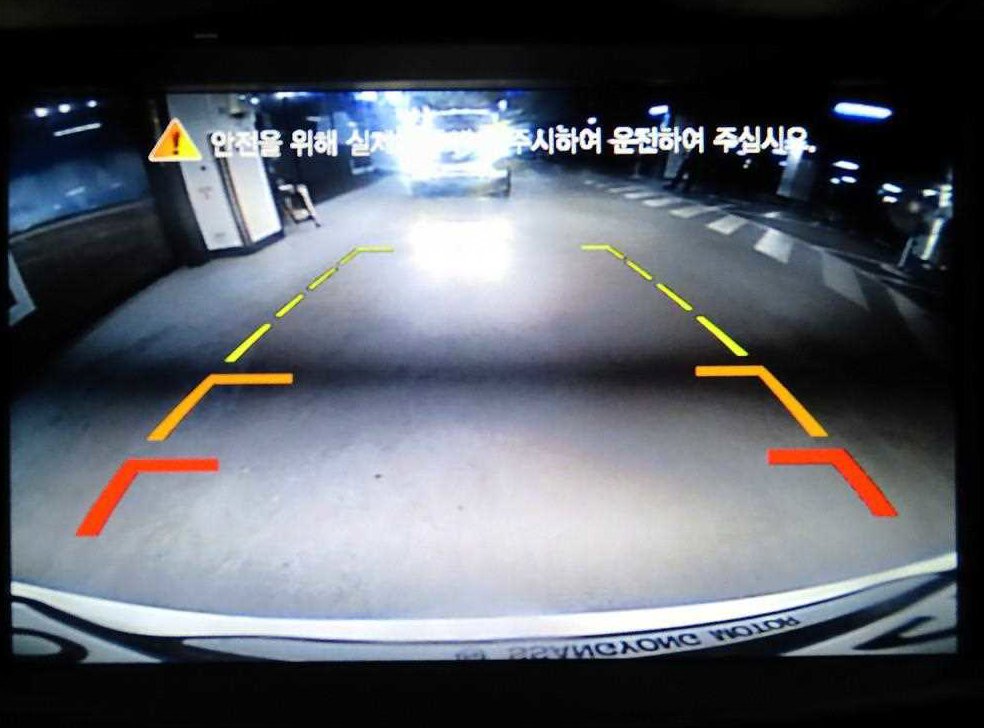 KG모빌리티(쌍용)  티볼리 2WD 가솔린 LX 사진 16