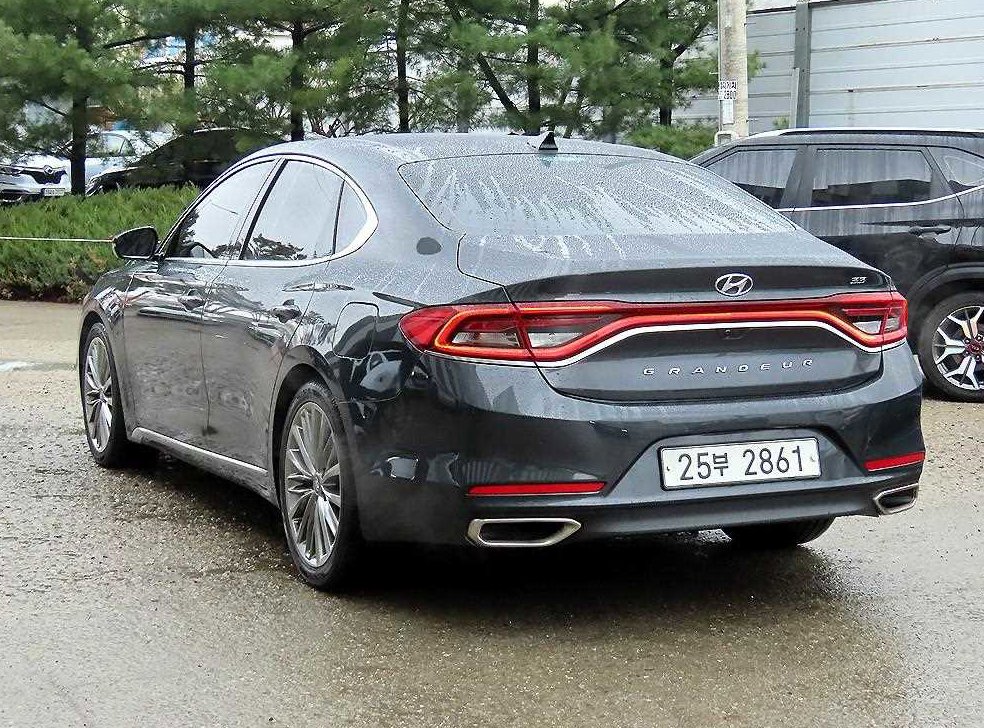 현대 그랜저 3.3 GDI 셀러브리티 사진 3