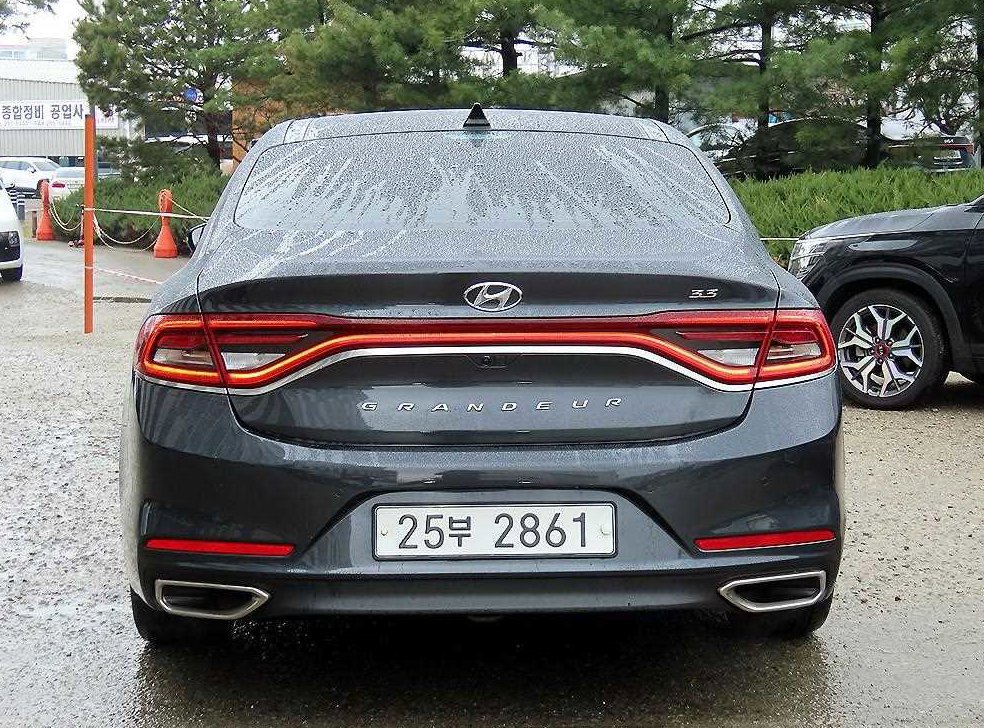 현대 그랜저 3.3 GDI 셀러브리티 사진 4