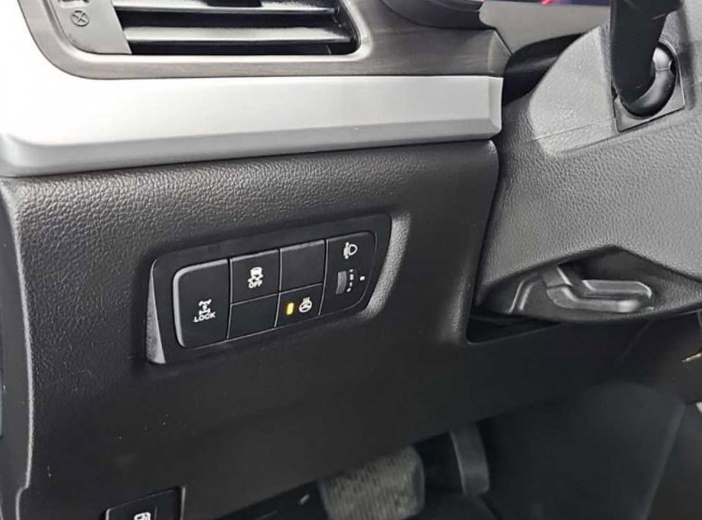 KG모빌리티(쌍용)  코란도 4WD 2.0 RX 사진 13
