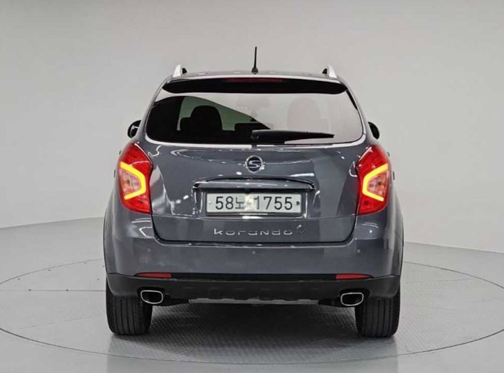 KG모빌리티(쌍용)  코란도 4WD 2.0 RX 사진 4