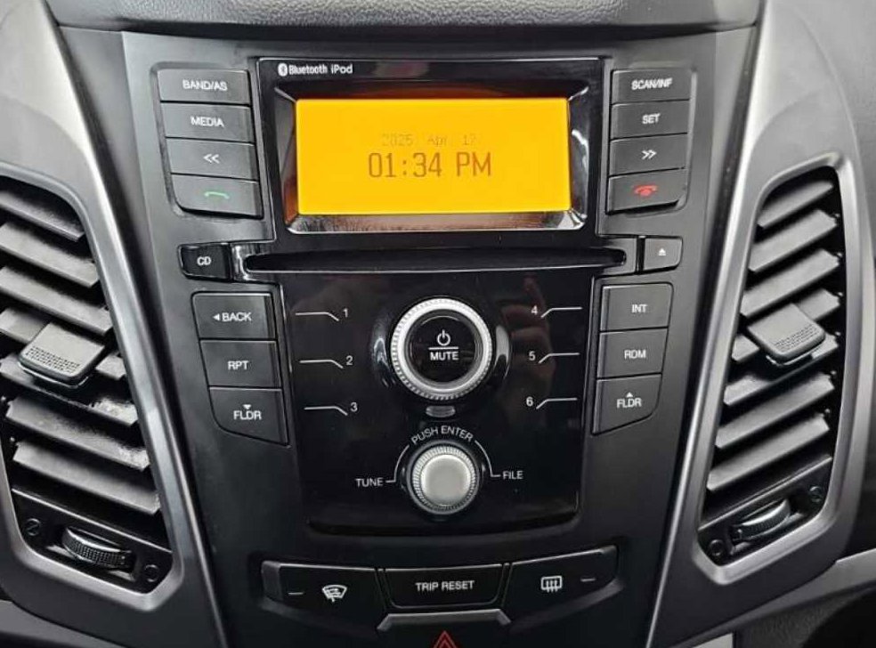 KG모빌리티(쌍용)  코란도 4WD 2.0 RX 사진 9