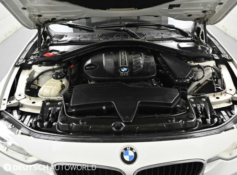 BMW 3시리즈 320d 사진 6