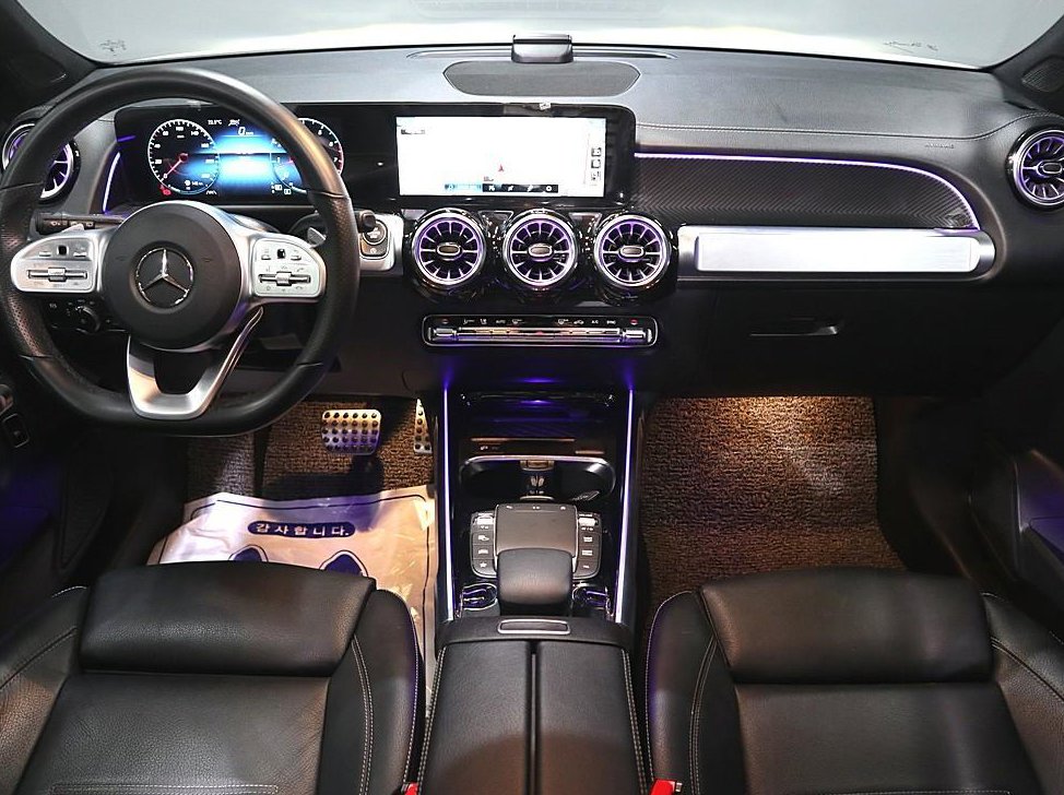 벤츠 GLB 클래스 GLB 250 4MATIC 사진 19