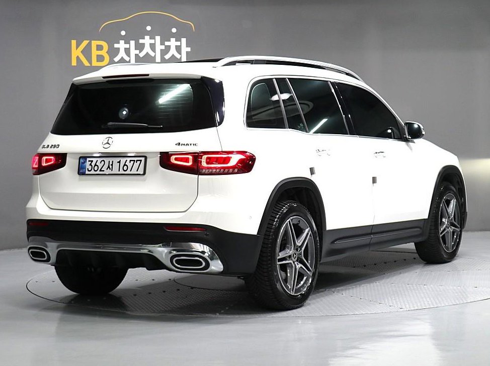 벤츠 GLB 클래스 GLB 250 4MATIC 사진 3
