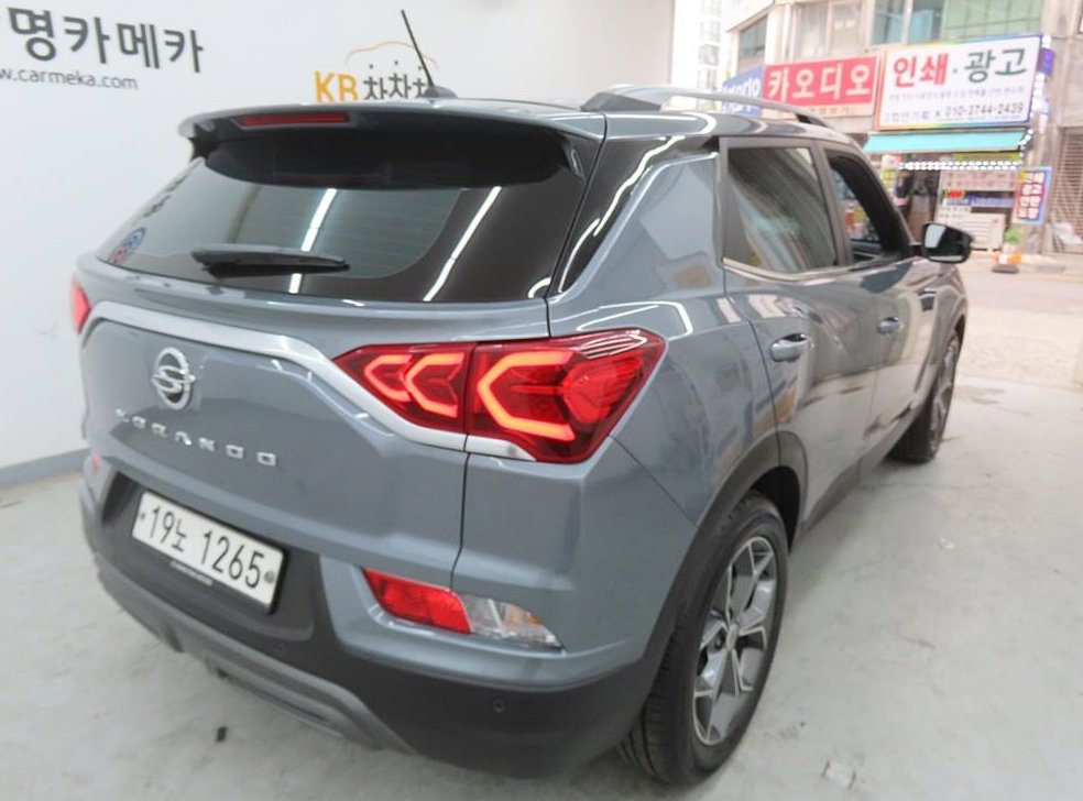 KG모빌리티(쌍용)  코란도 2WD 디젤 1.6 딜라이트 플러스 사진 3