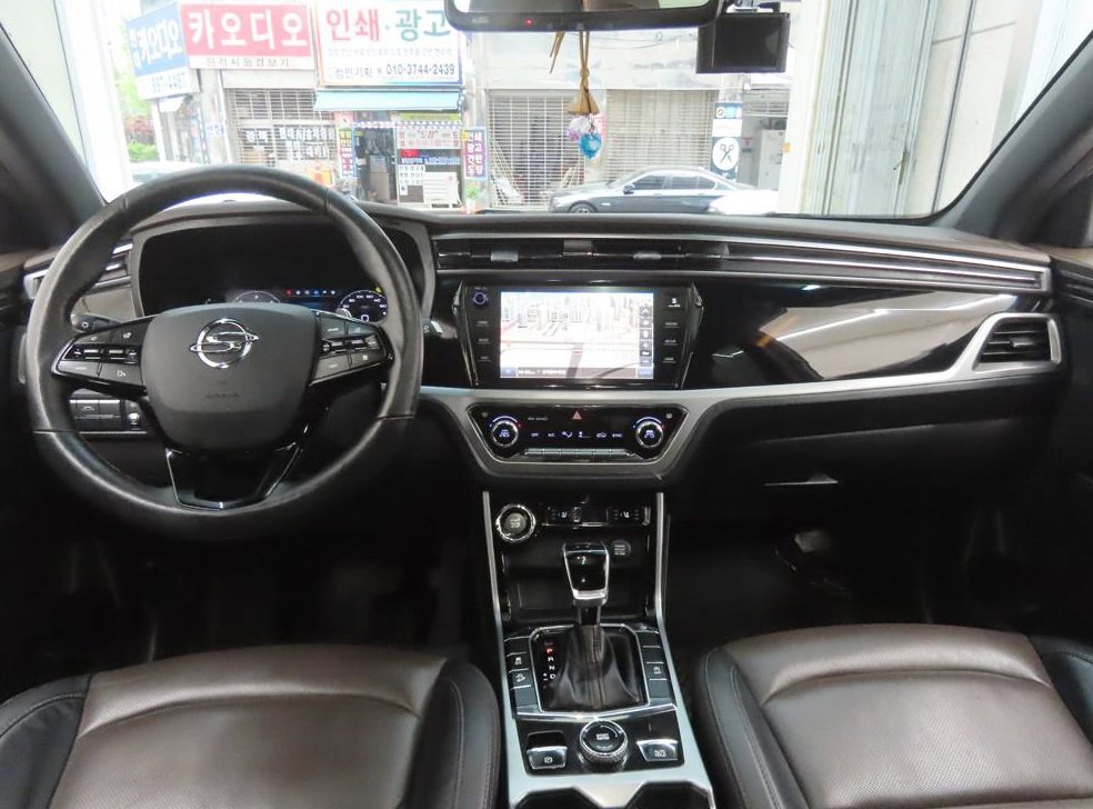 KG모빌리티(쌍용)  코란도 2WD 디젤 1.6 딜라이트 플러스 사진 7