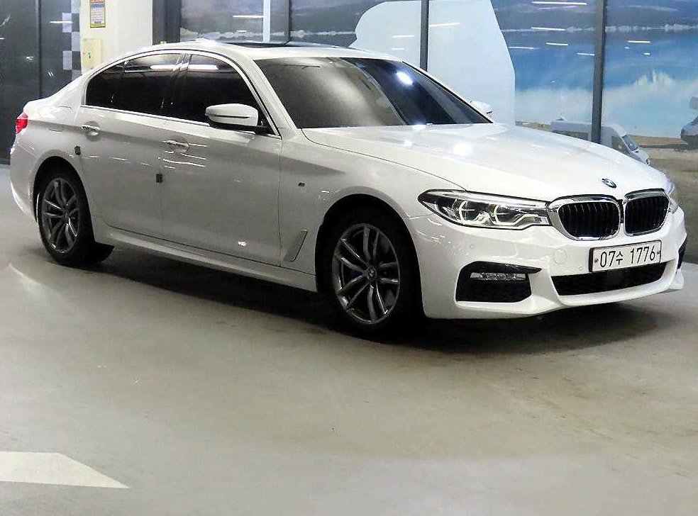 BMW 5시리즈 530i M 스포츠 플러스
