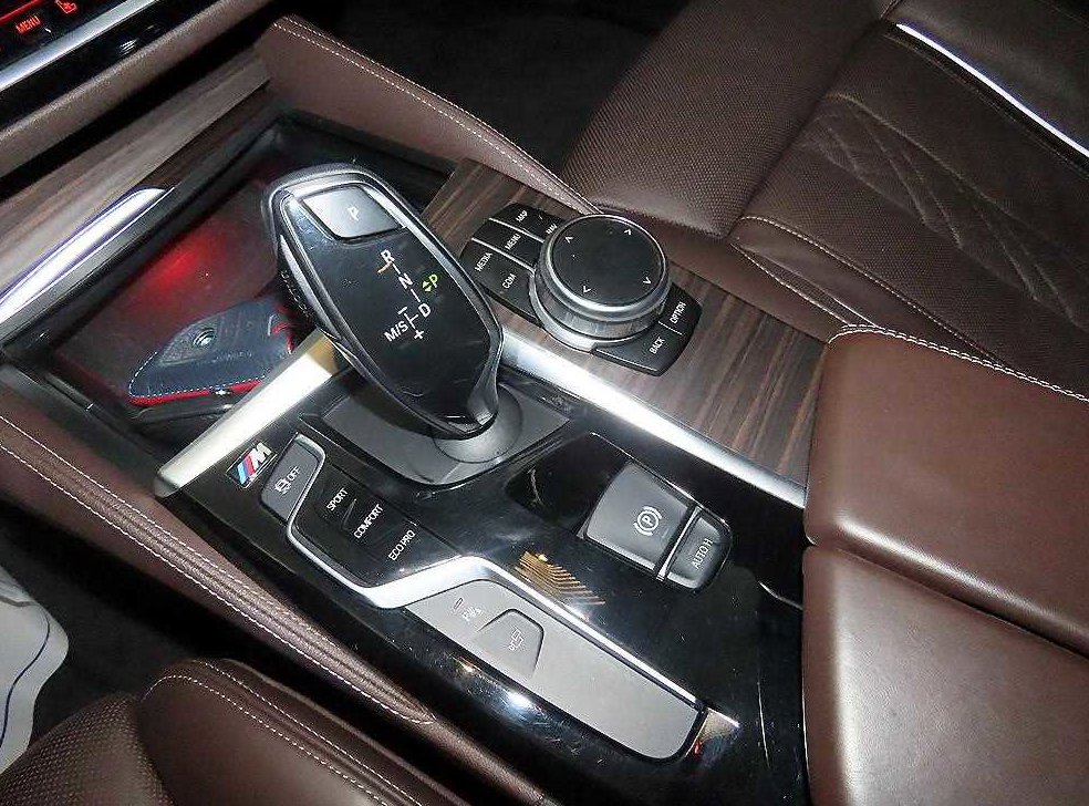 BMW 5시리즈 530i M 스포츠 플러스 사진 11