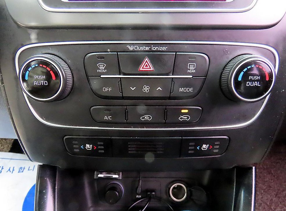 기아 쏘렌토 2WD 2.0 프레스티지 사진 13