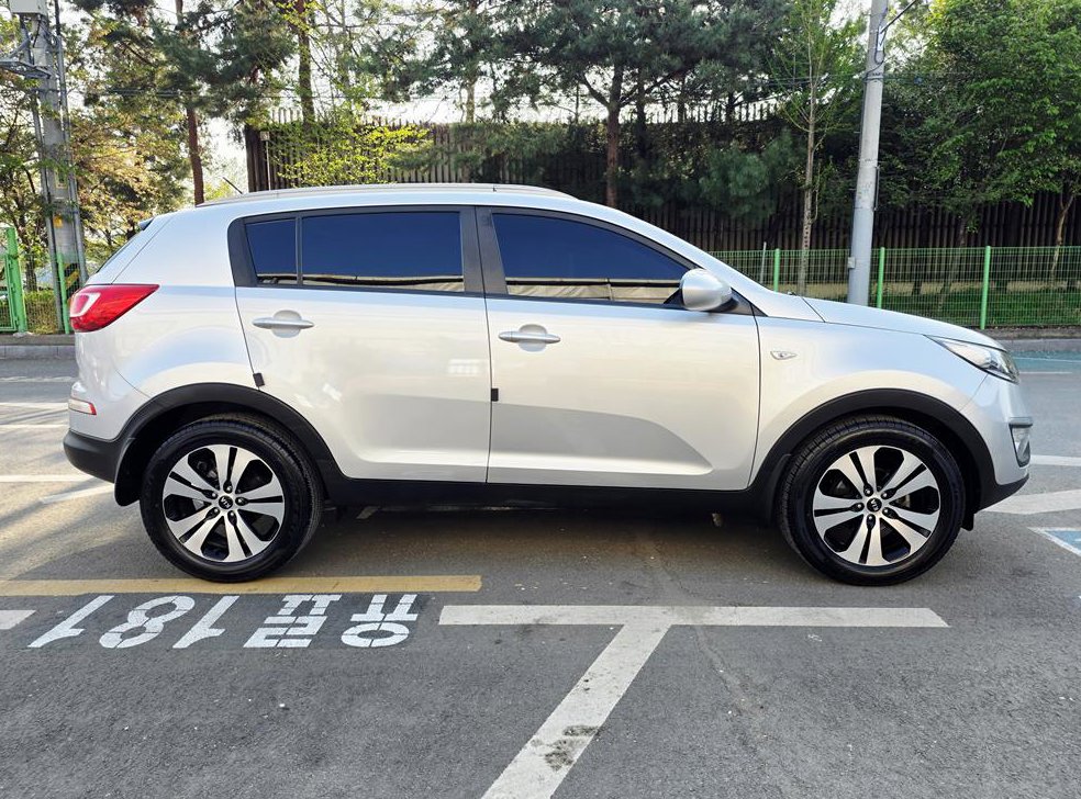 기아 스포티지 2WD TLX 사진 4