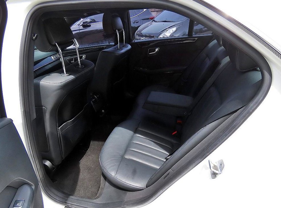 벤츠 E 클래스 E250 CDI 4MATIC 사진 6