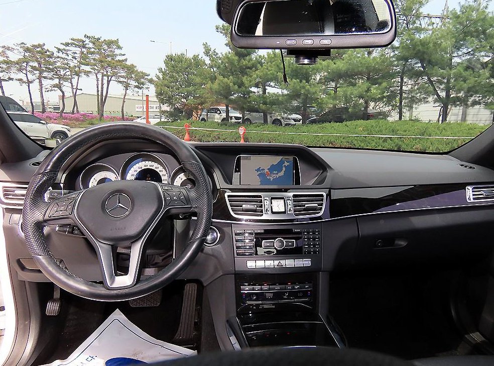 벤츠 E 클래스 E250 CDI 4MATIC 사진 7