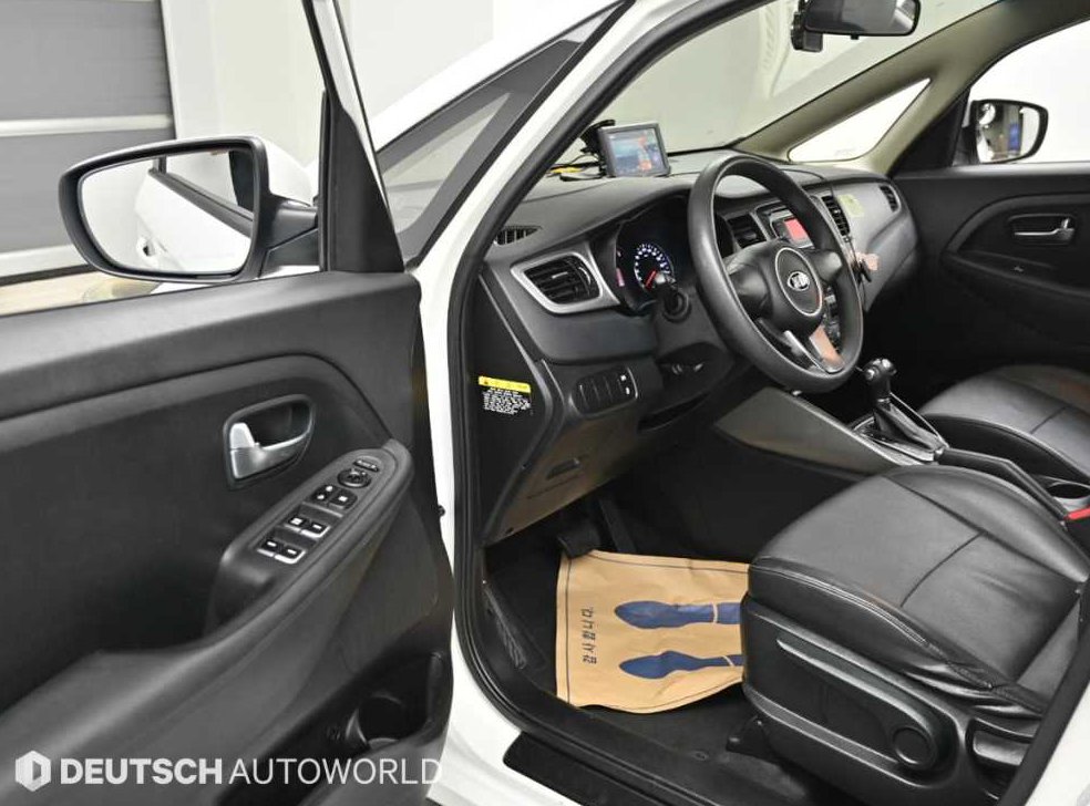 기아 카렌스 1.7 VGT 럭셔리 사진 11