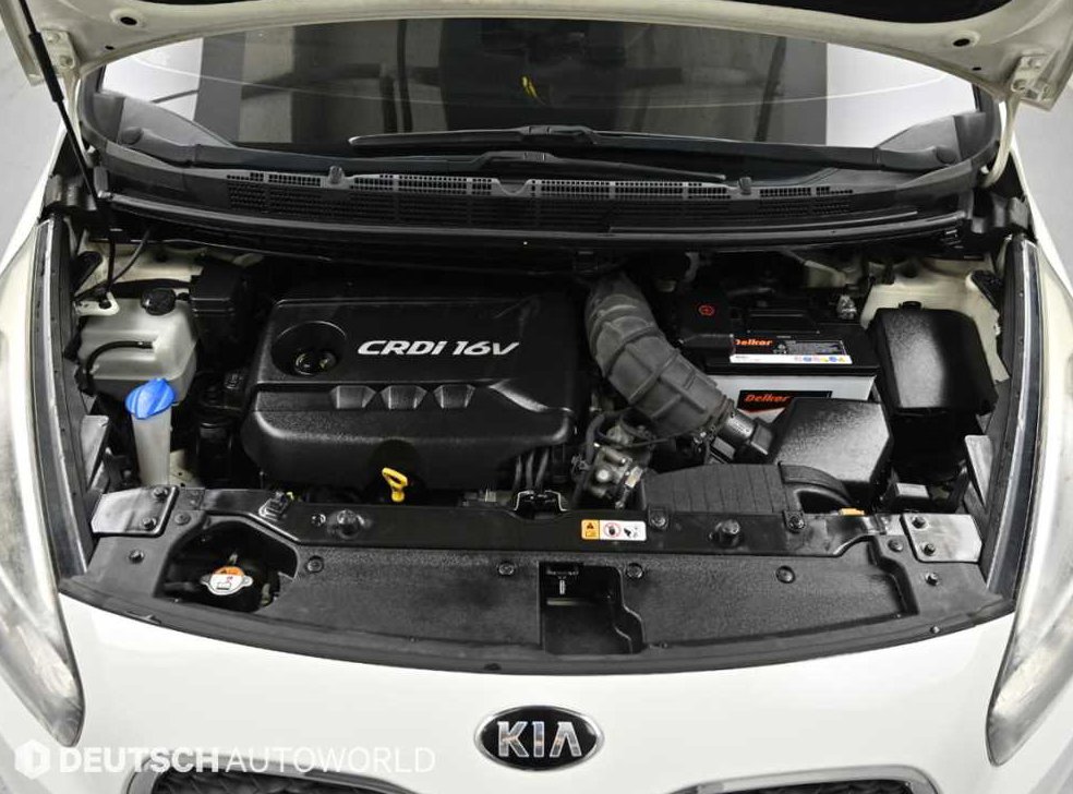 기아 카렌스 1.7 VGT 럭셔리 사진 6