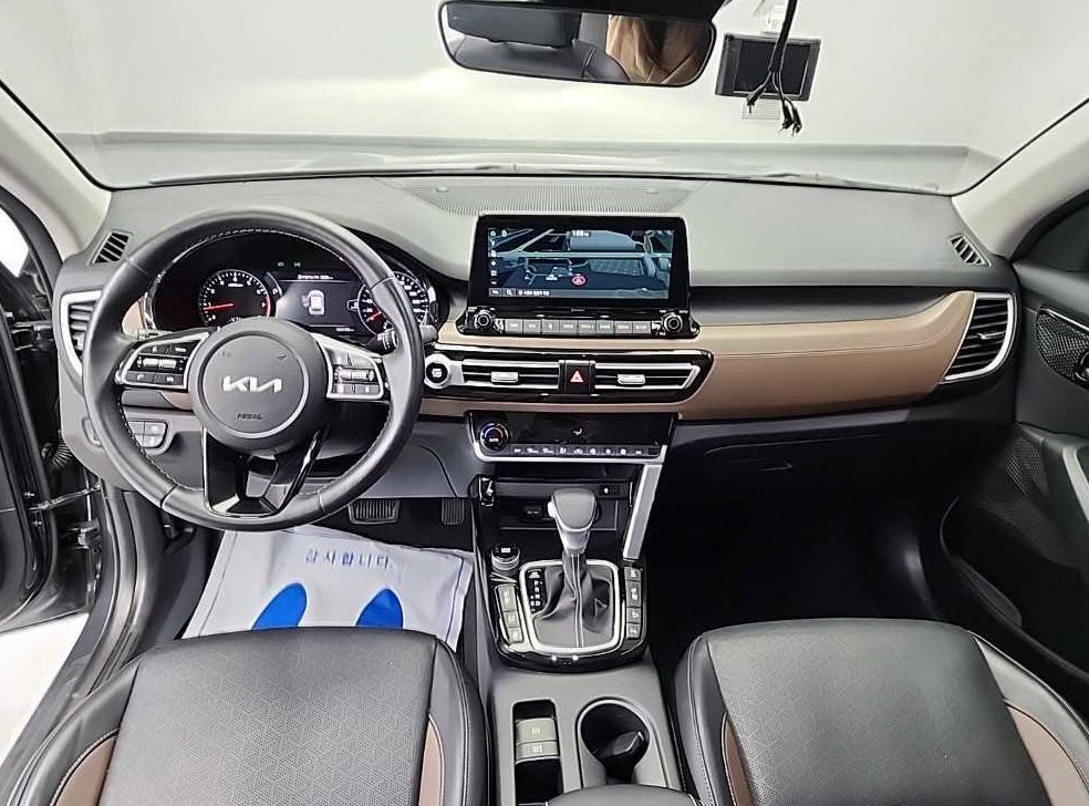 기아 셀토스 가솔린 1.6 터보 4WD 사진 7