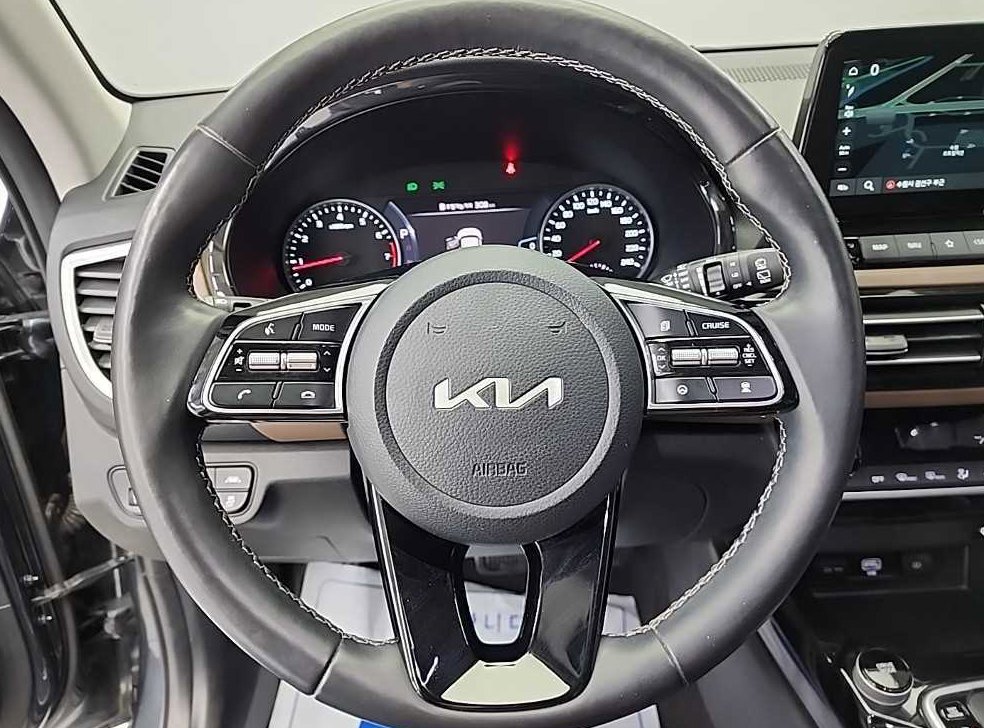 기아 셀토스 가솔린 1.6 터보 4WD 사진 9