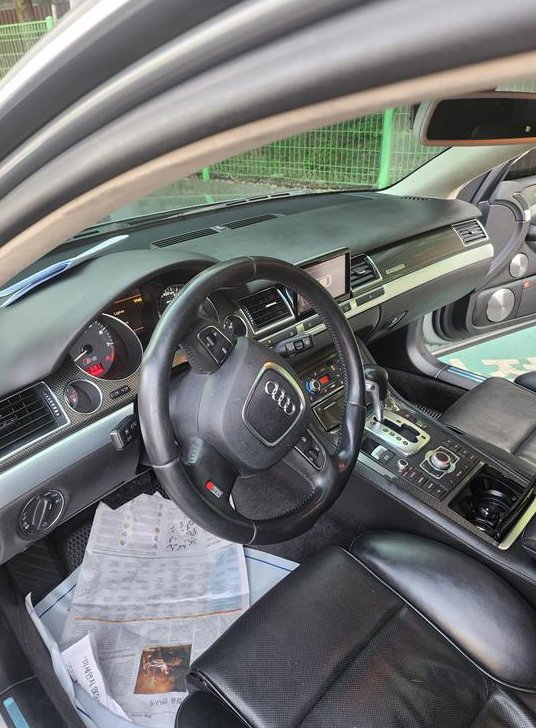 아우디 S8 5.2 FSI 콰트로 사진 14