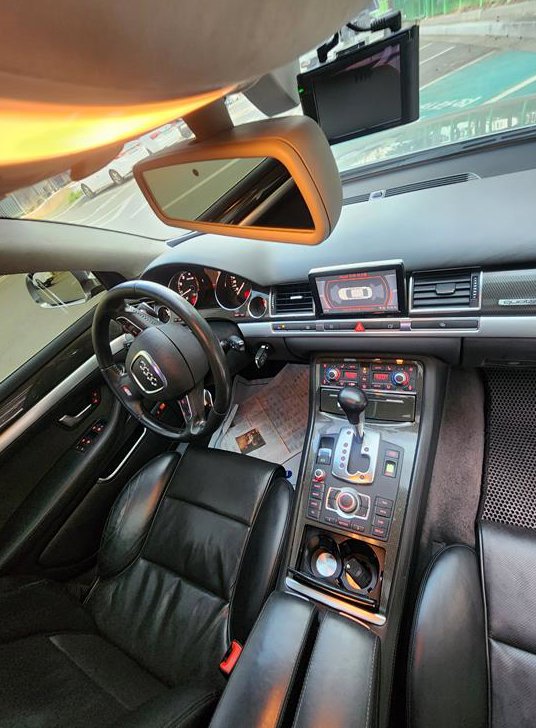 아우디 S8 5.2 FSI 콰트로 사진 19