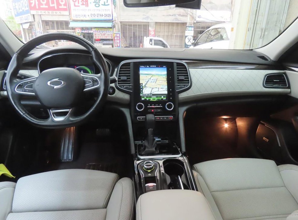 르노코리아(삼성) SM6 가솔린 2.0 GDe 사진 7