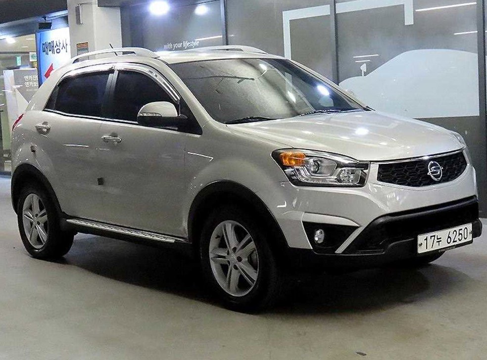 KG모빌리티(쌍용)  코란도 2WD 2.0 CVT