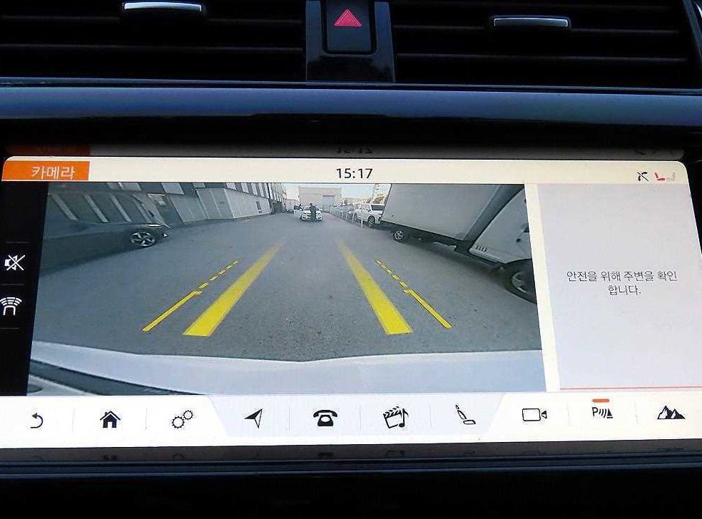 랜드로버 디스커버리 3.0 TD6 HSE 사진 13