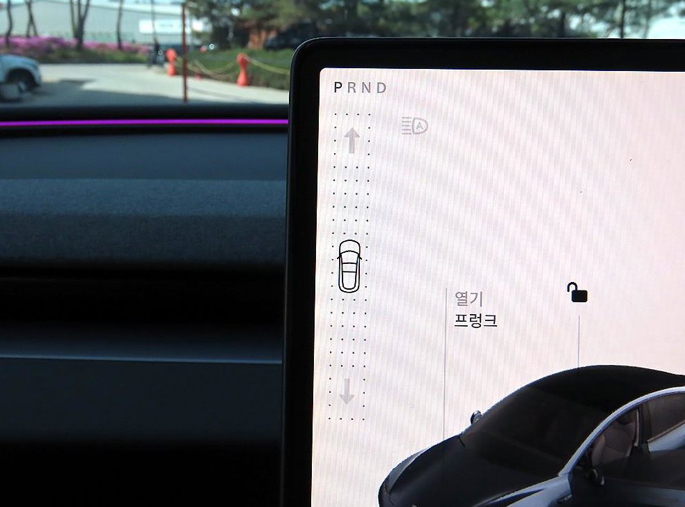 테슬라 모델 3 RWD 사진 9