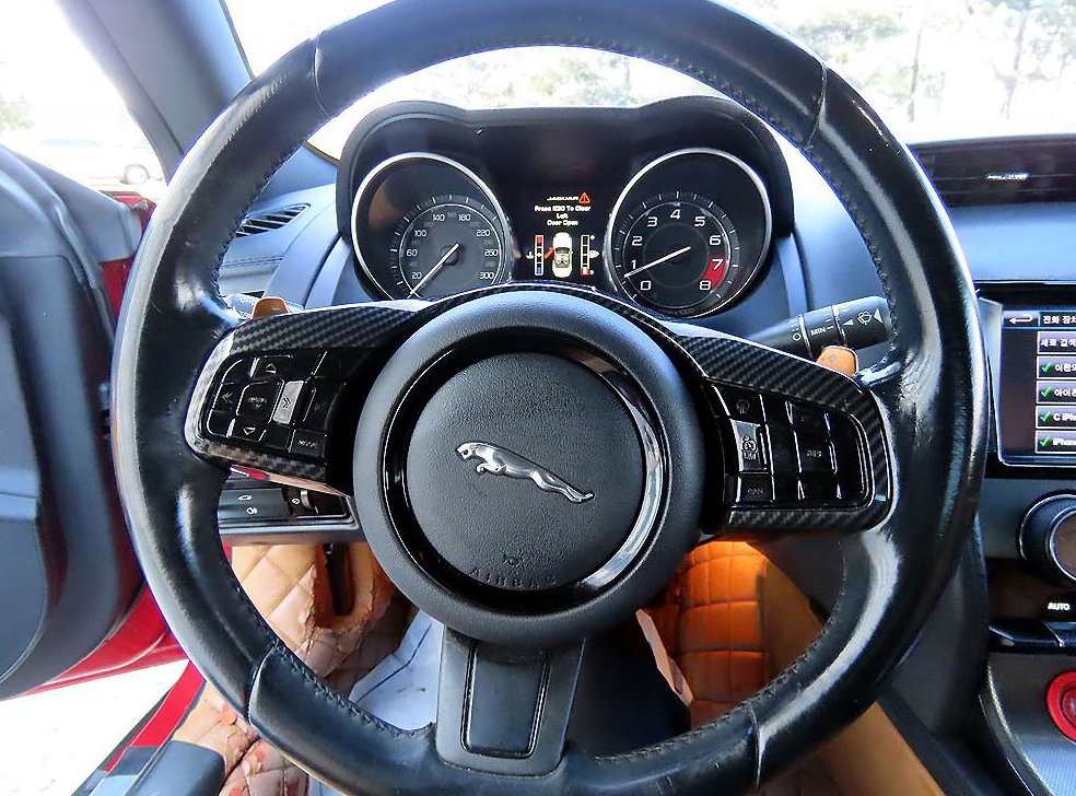 재규어 F-TYPE 3.0 S 컨버터블 사진 12