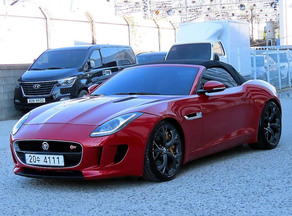 재규어 F-TYPE 3.0 S 컨버터블 사진 2