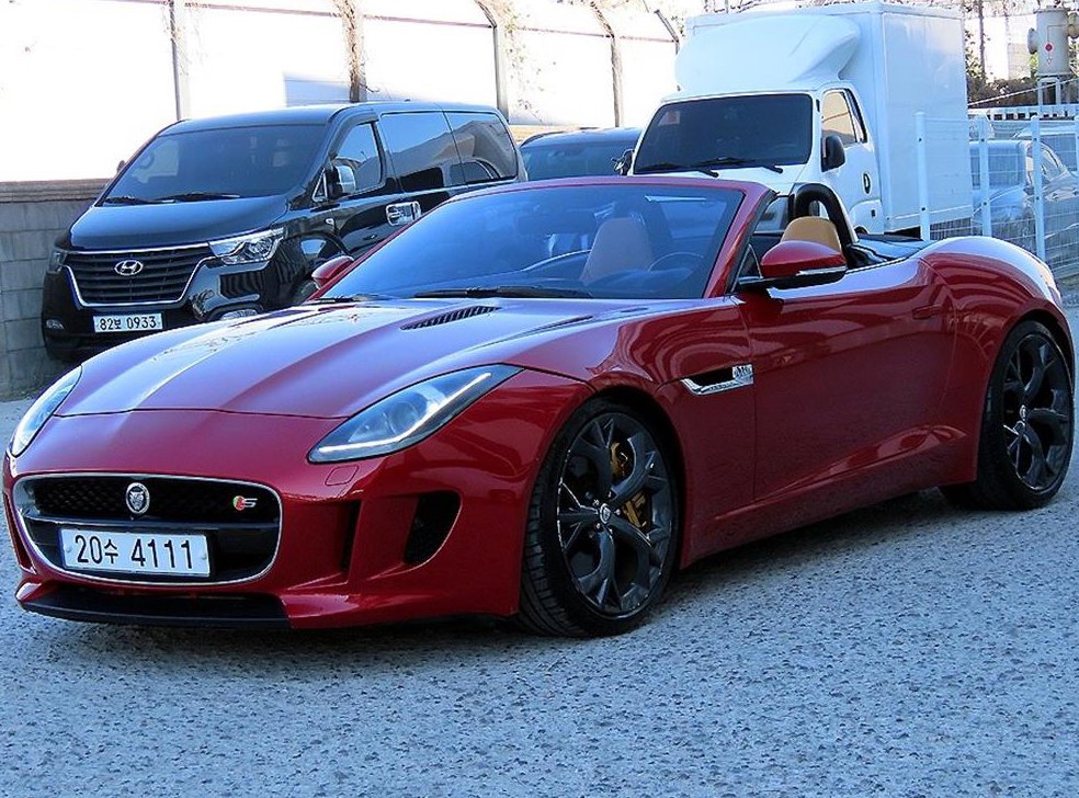 재규어 F-TYPE 3.0 S 컨버터블 사진 6