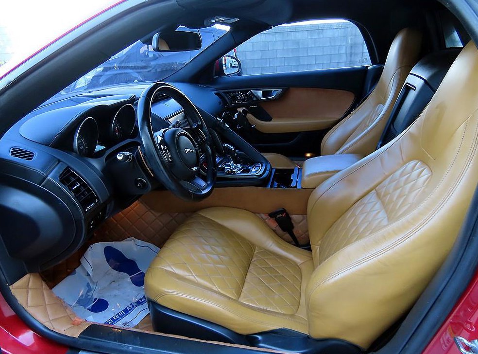 재규어 F-TYPE 3.0 S 컨버터블 사진 9