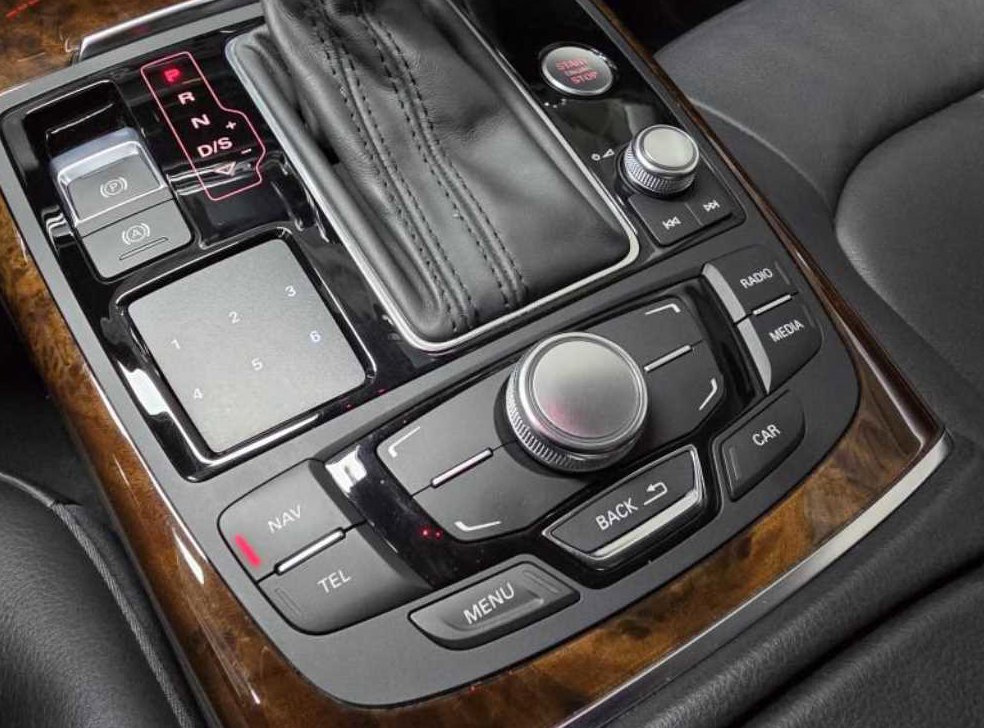 아우디 A6 2.0 TFSI 콰트로 사진 16