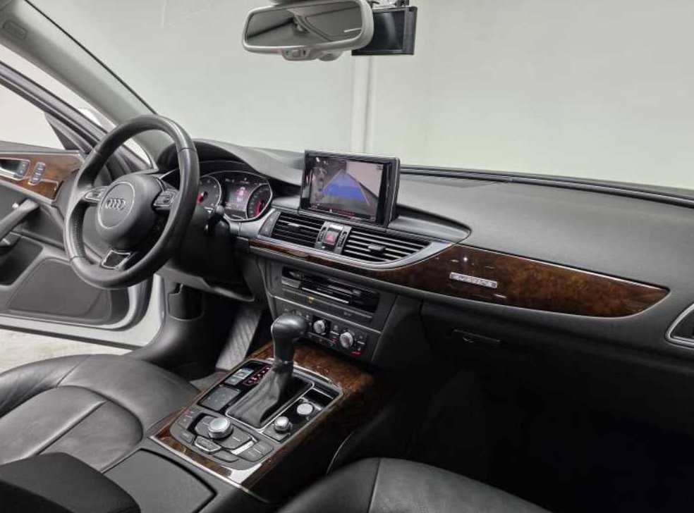 아우디 A6 2.0 TFSI 콰트로 사진 9