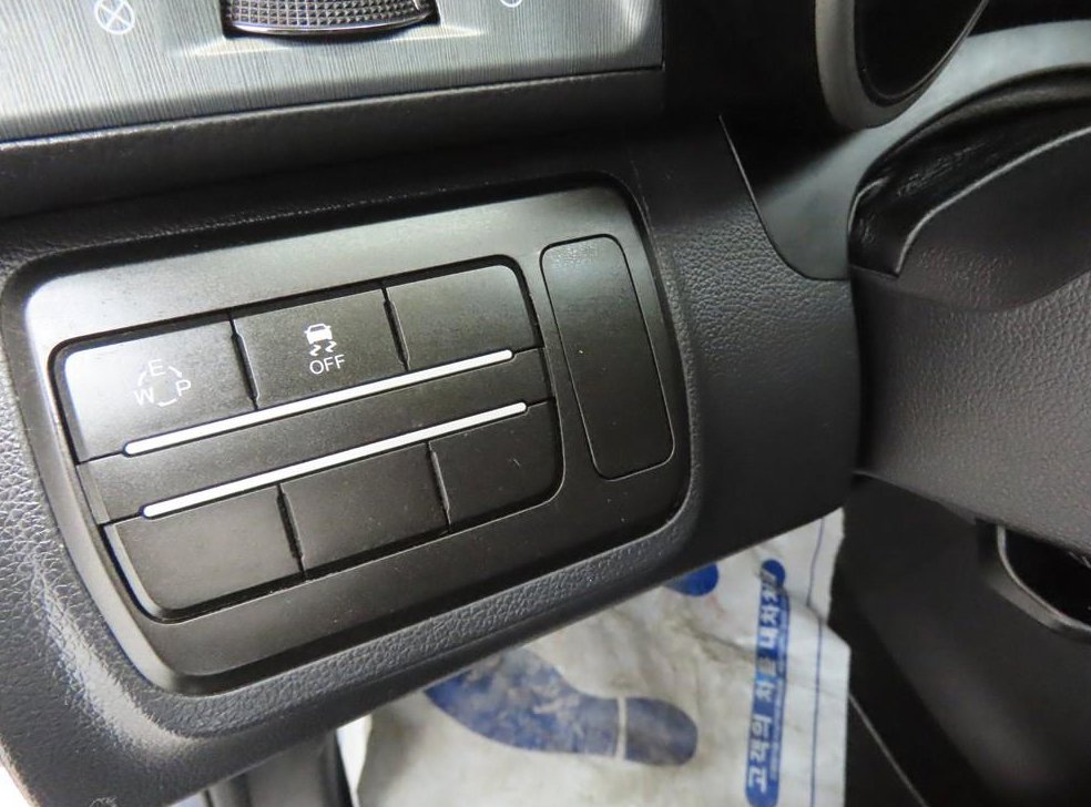 KG모빌리티(쌍용)  티볼리 2WD 가솔린 VX 사진 10