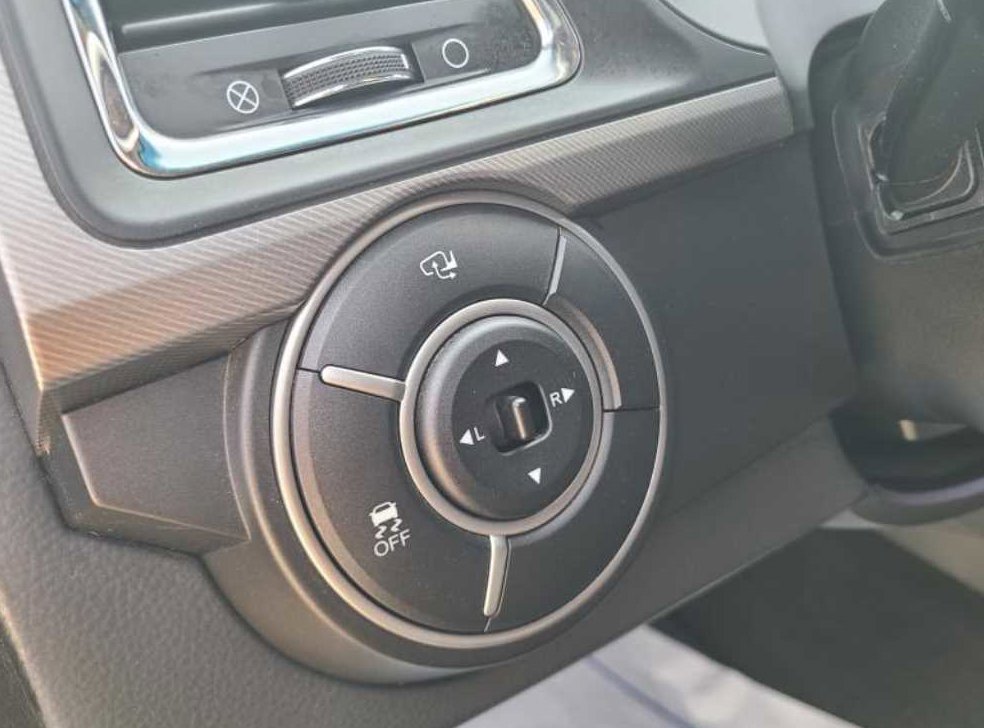 KG모빌리티(쌍용)  코란도 CX7(4WD) 사진 12