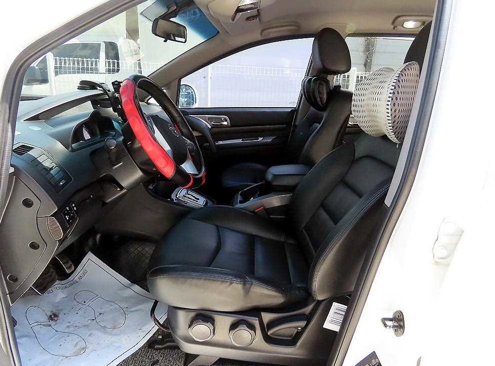 KG모빌리티(쌍용)  코란도 4WD TX 사진 5