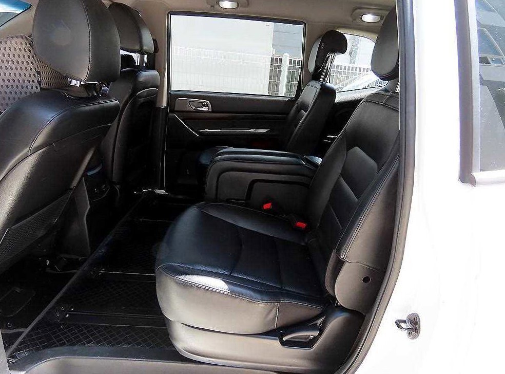 KG모빌리티(쌍용)  코란도 4WD TX 사진 6