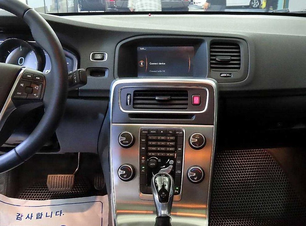 볼보 S60 D2 사진 11