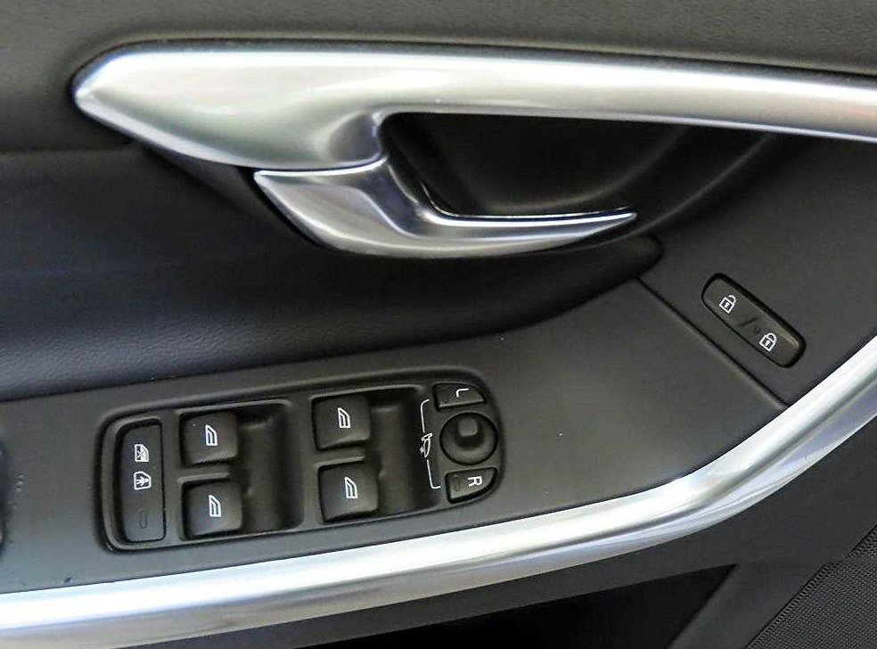 볼보 S60 D2 사진 13