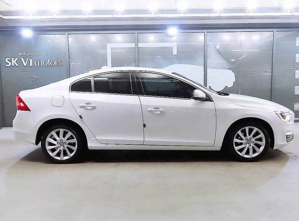 볼보 S60 D2 사진 3