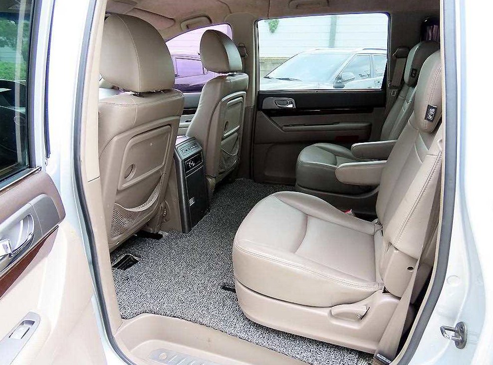 KG모빌리티(쌍용)  코란도 4WD 샤토 사진 6