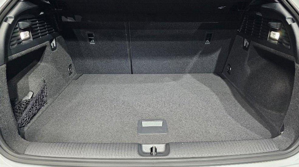 아우디 Q2 35 TDI 프리미엄 사진 17