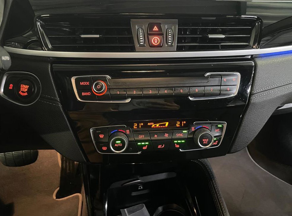 BMW X1 xDrive 20i xLine 사진 11