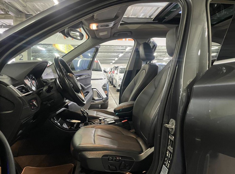 BMW X1 xDrive 20i xLine 사진 18